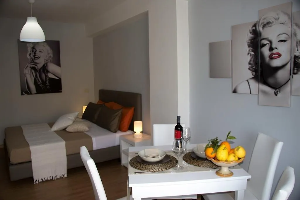 Apartment Appartamento Mare Marconi Letojanni